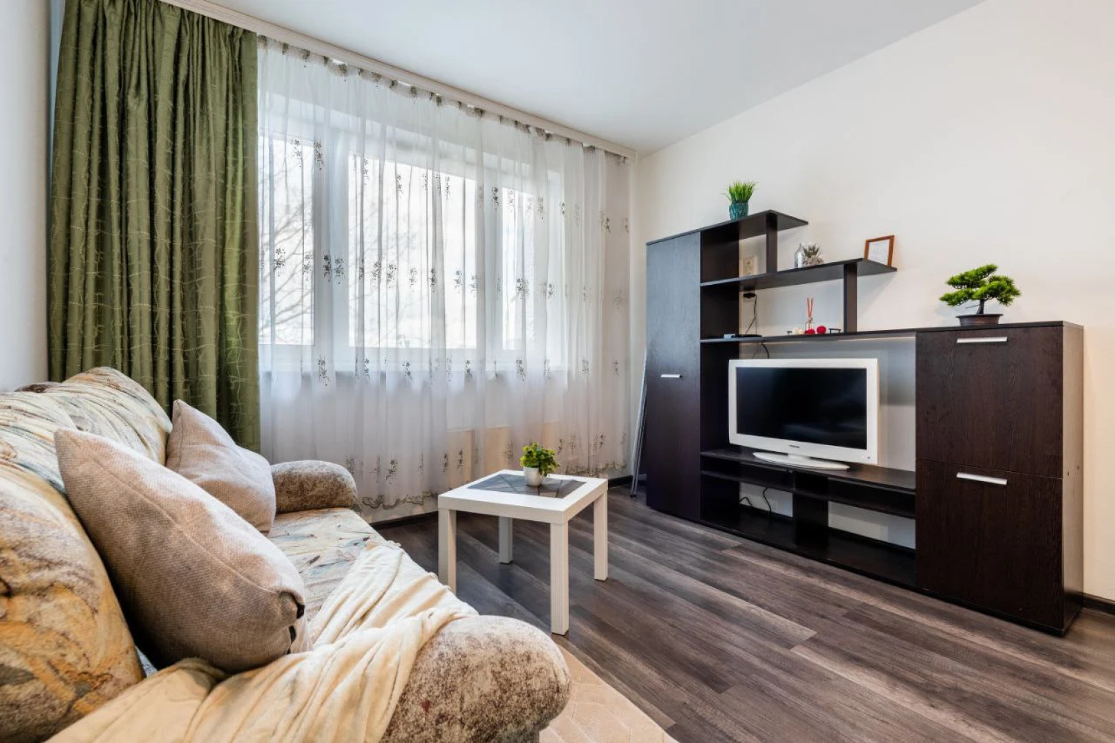 Улучшенные апартаменты Natali на метро Южная