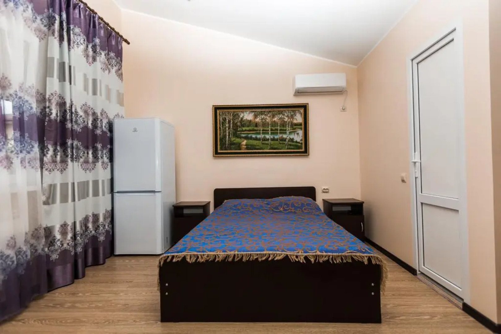 Гостевой Дом on Kramskoy Street