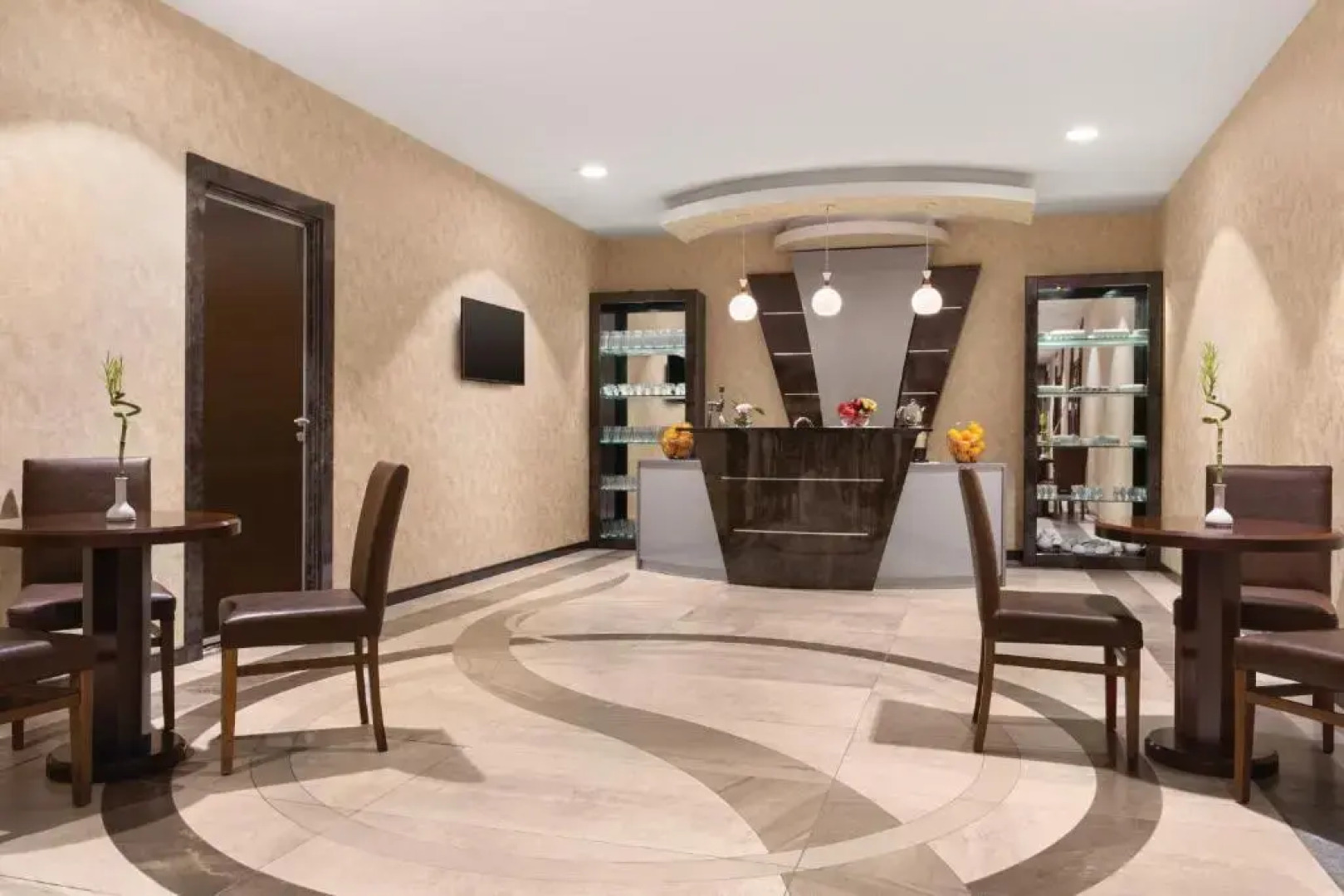 Отель Days Baku