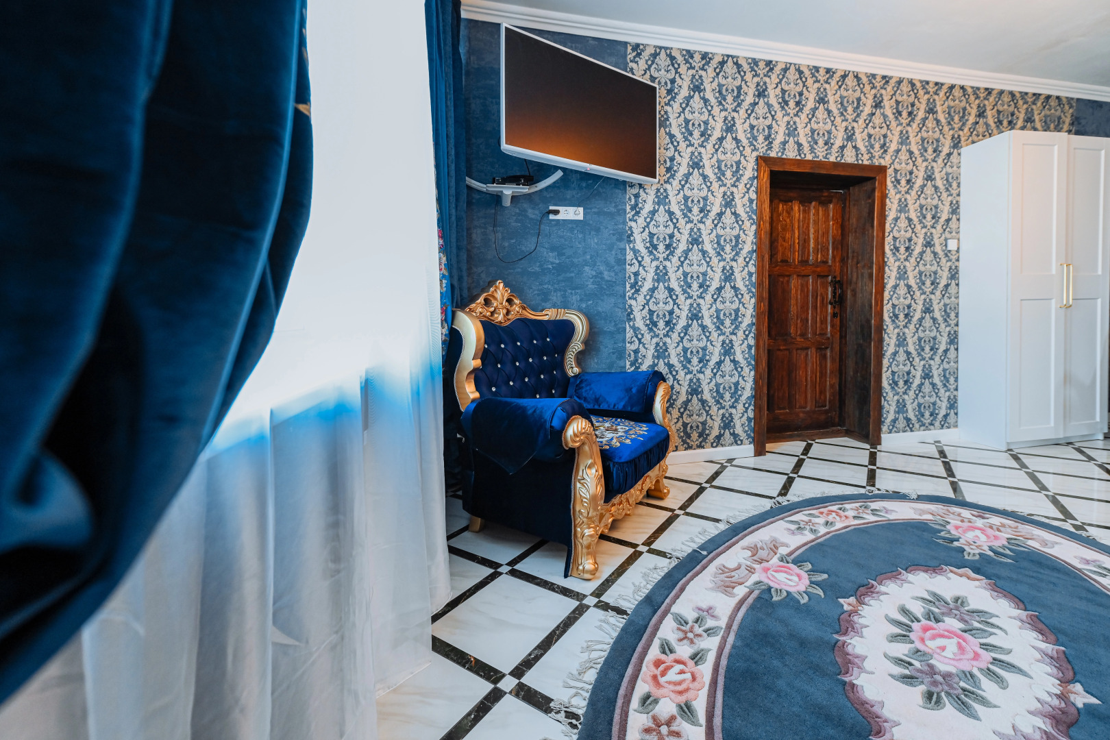 Гостевой Дом Замок в Лесу Пушкинские Горы