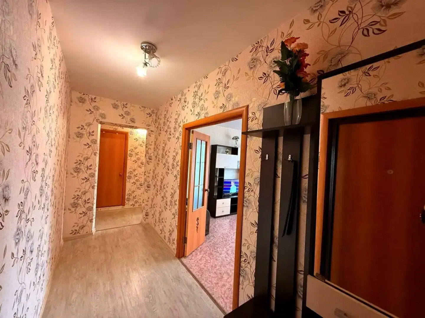 Квартира GoldApart на проспекте Победы 342а