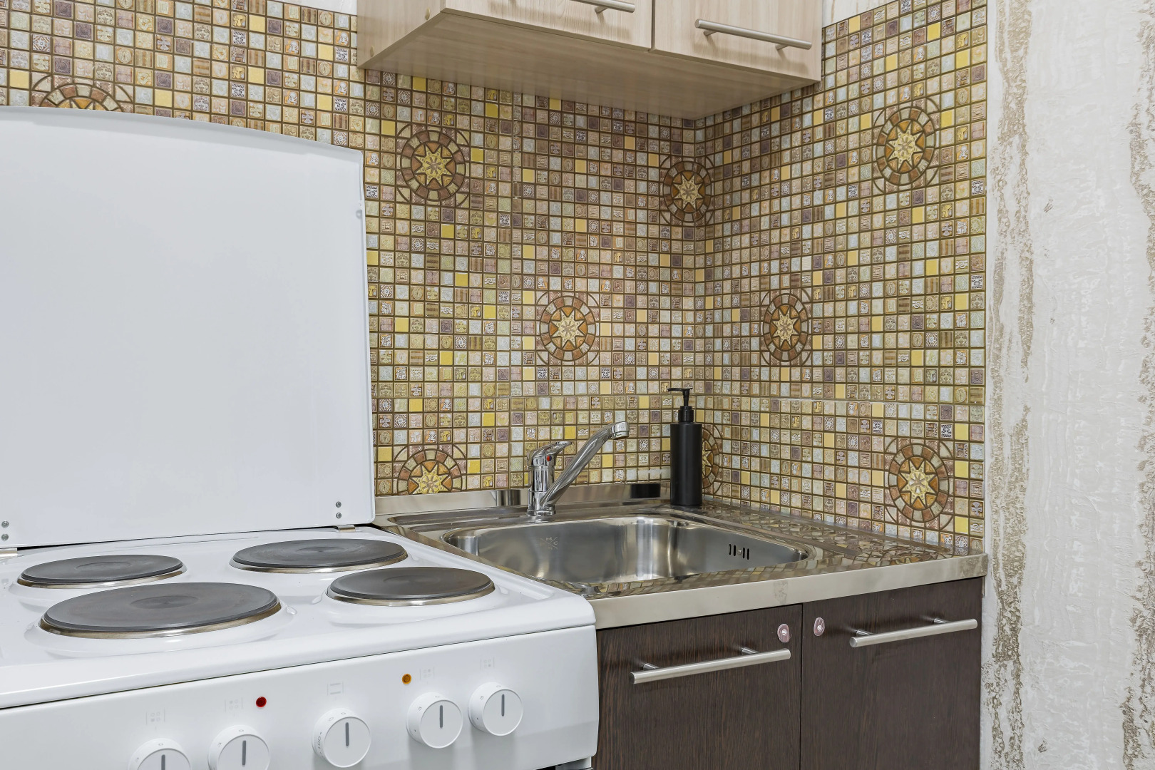 Квартира Стрелка Бурнаковская 77