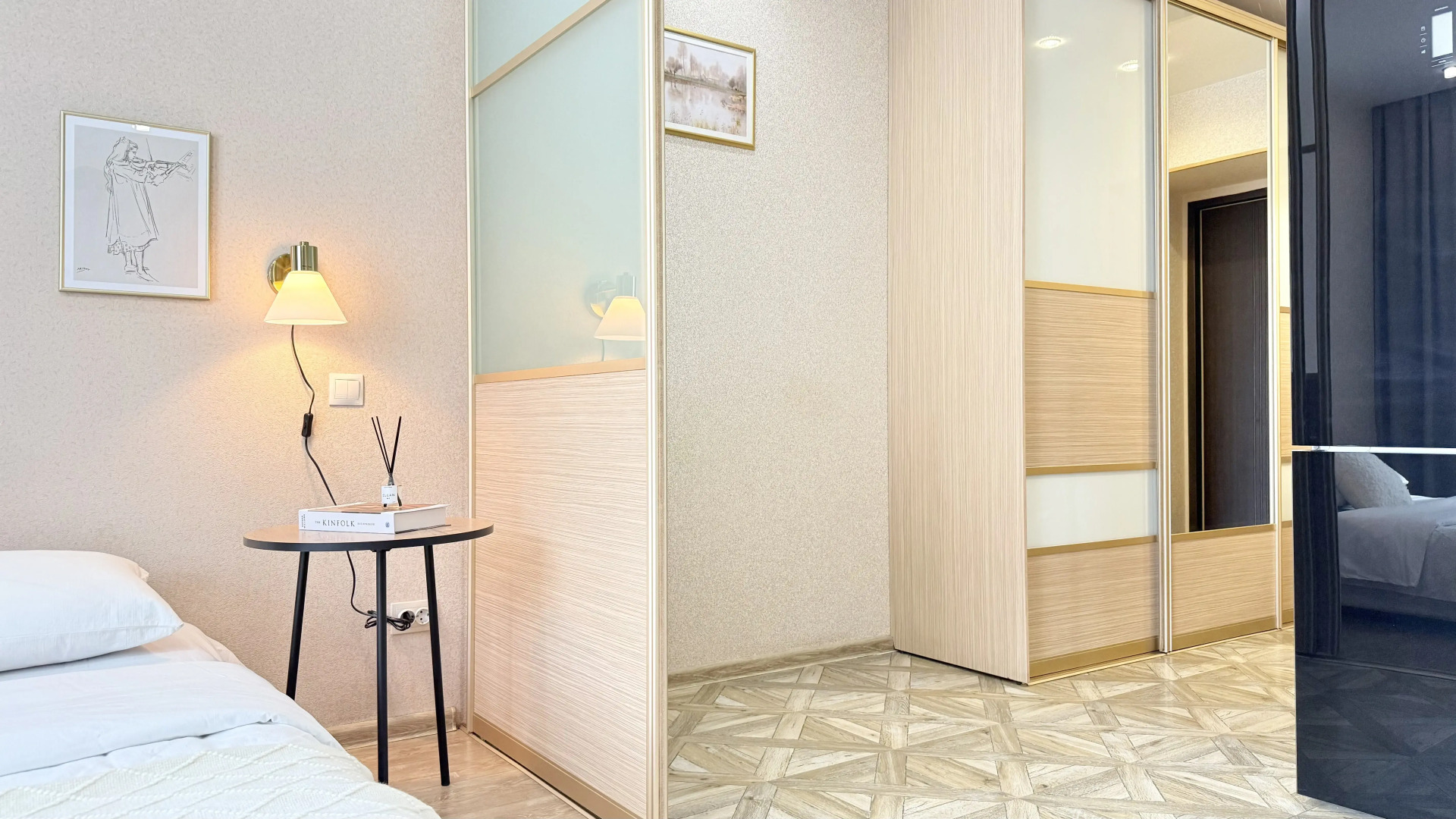 Апартаменты Квартира Hugge Place Объект 5