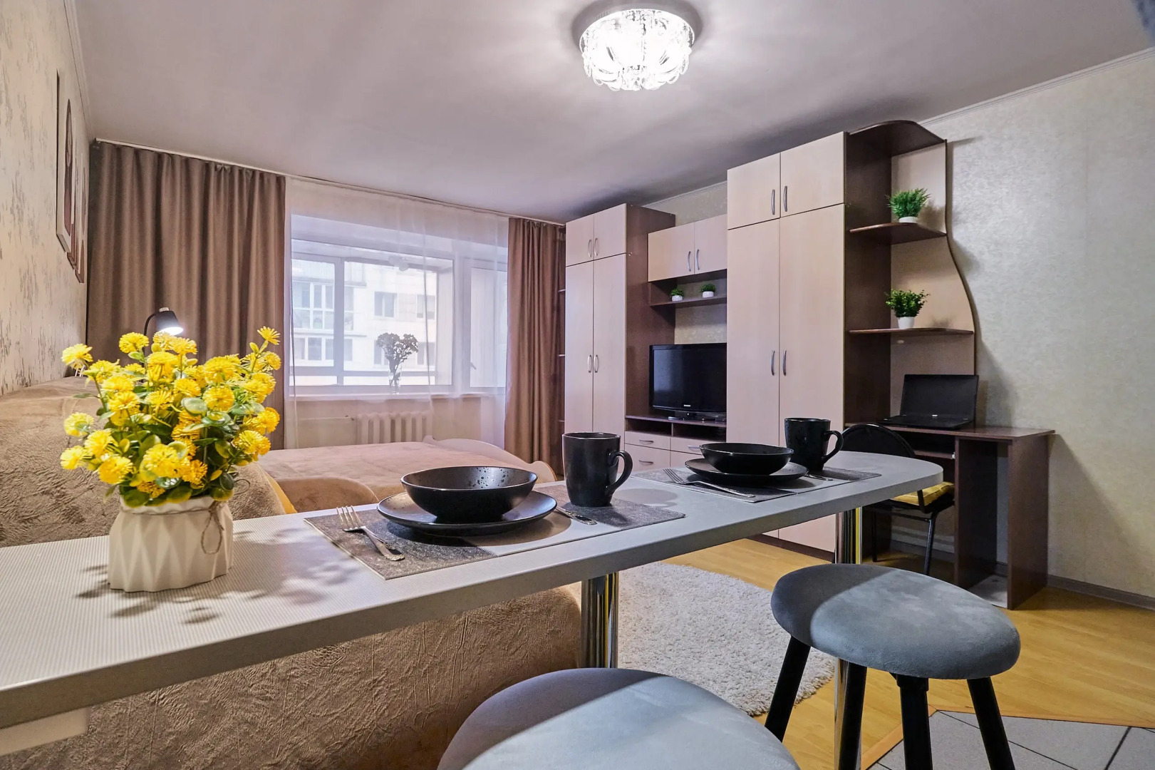 Квартира студия на Большой Подгорной 57