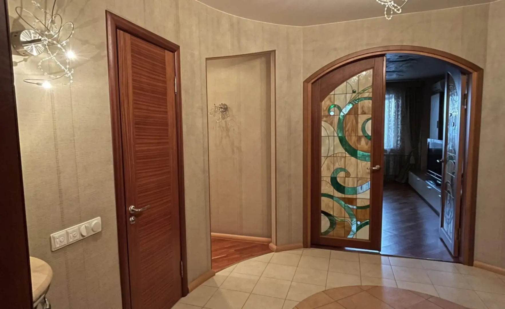 Апартаменты Уютная трёхкомнатная квартира