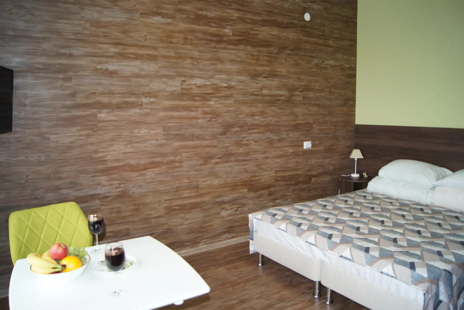 Отель Ларус