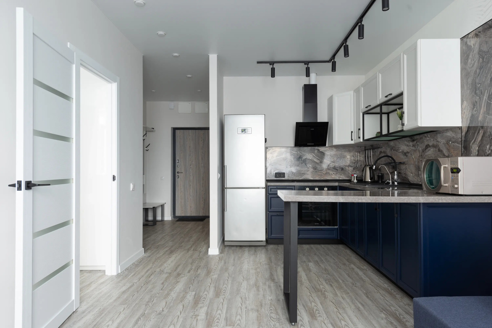 Апартаменты 1+ "Папоротник" у набережной в ЖК Европейский берег