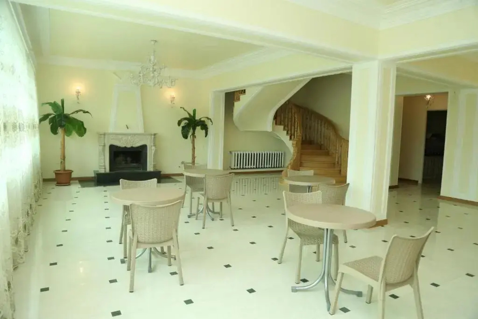 Гостевой дом с 5 спальнями