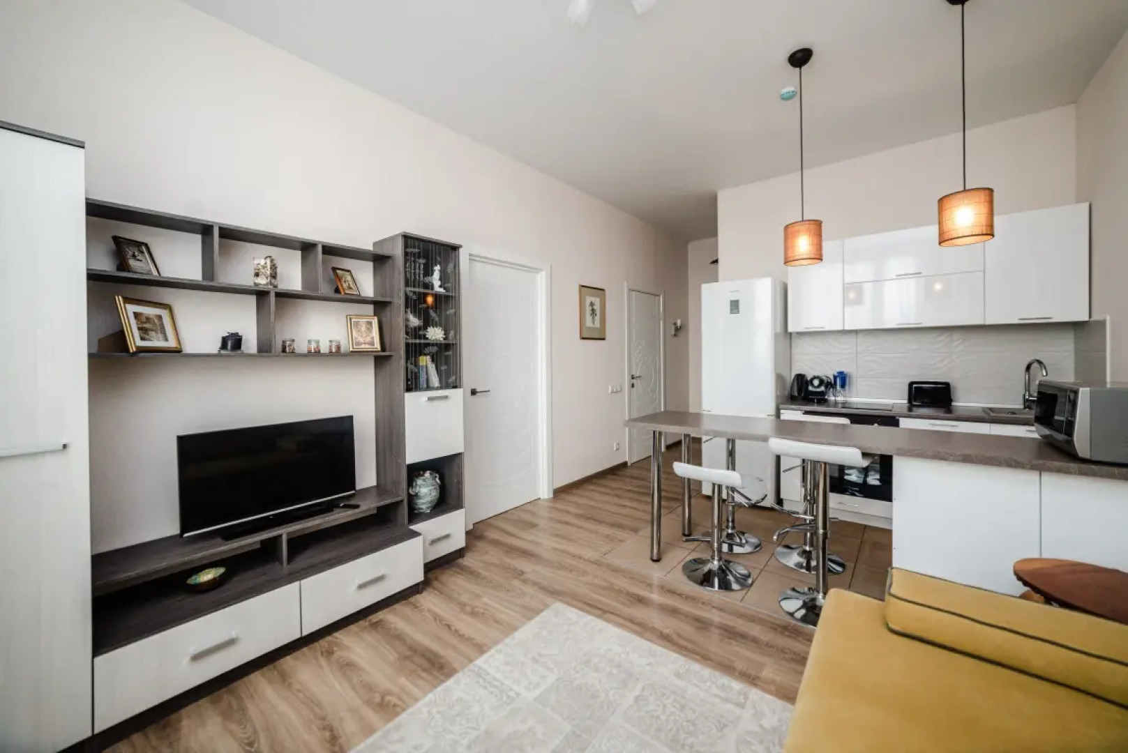 Апартаменты LikeHome Life - Калужская Букинист