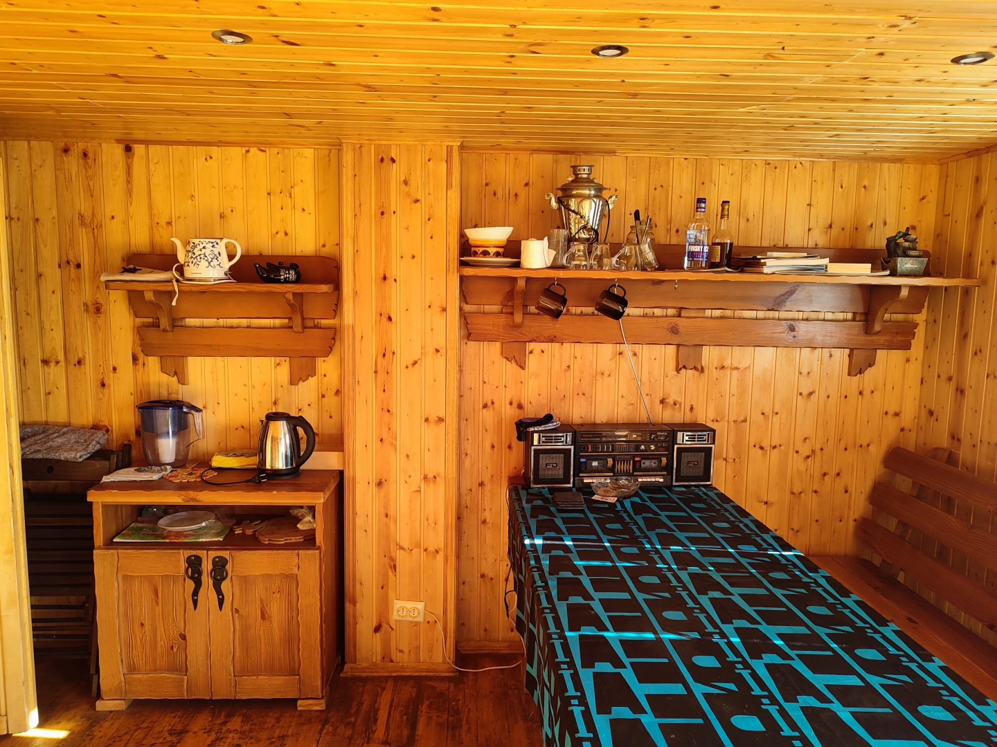 Частный дом на озере