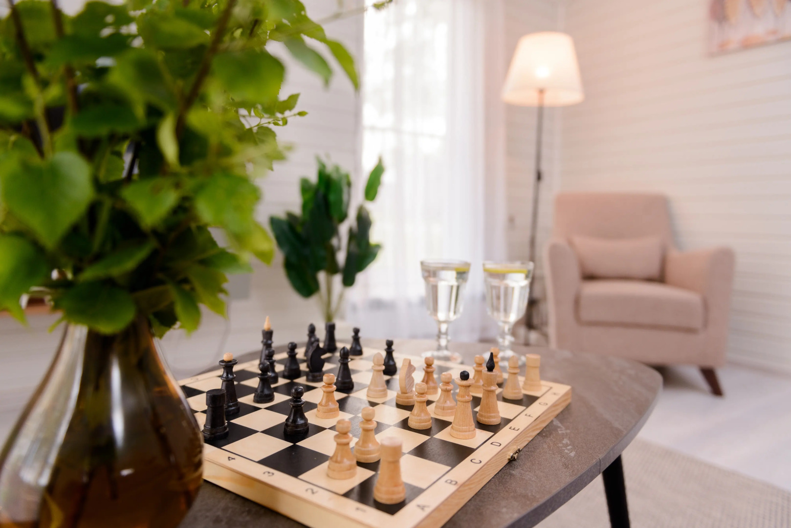 Частный дом в поселке у водохранилища