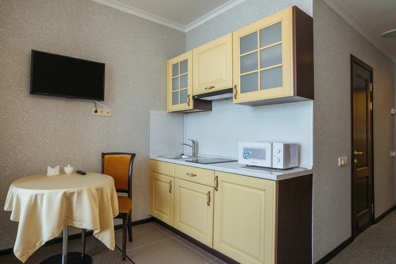 Отель Высоцкий