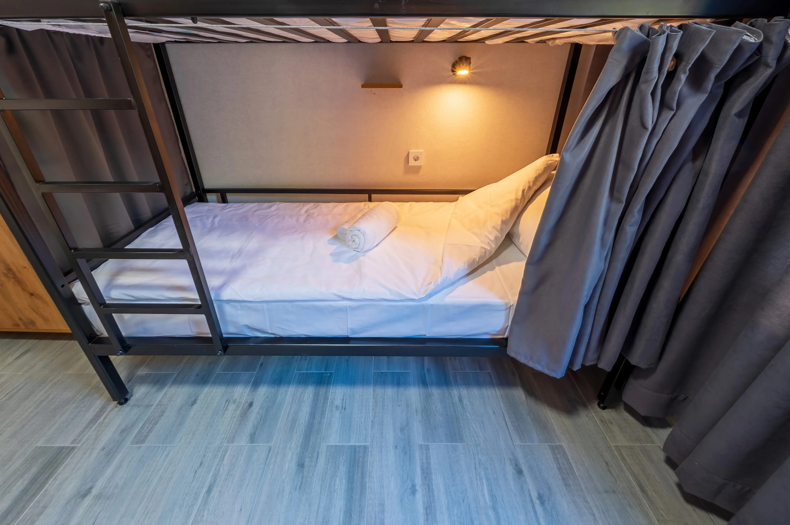 Хостел Все Свои