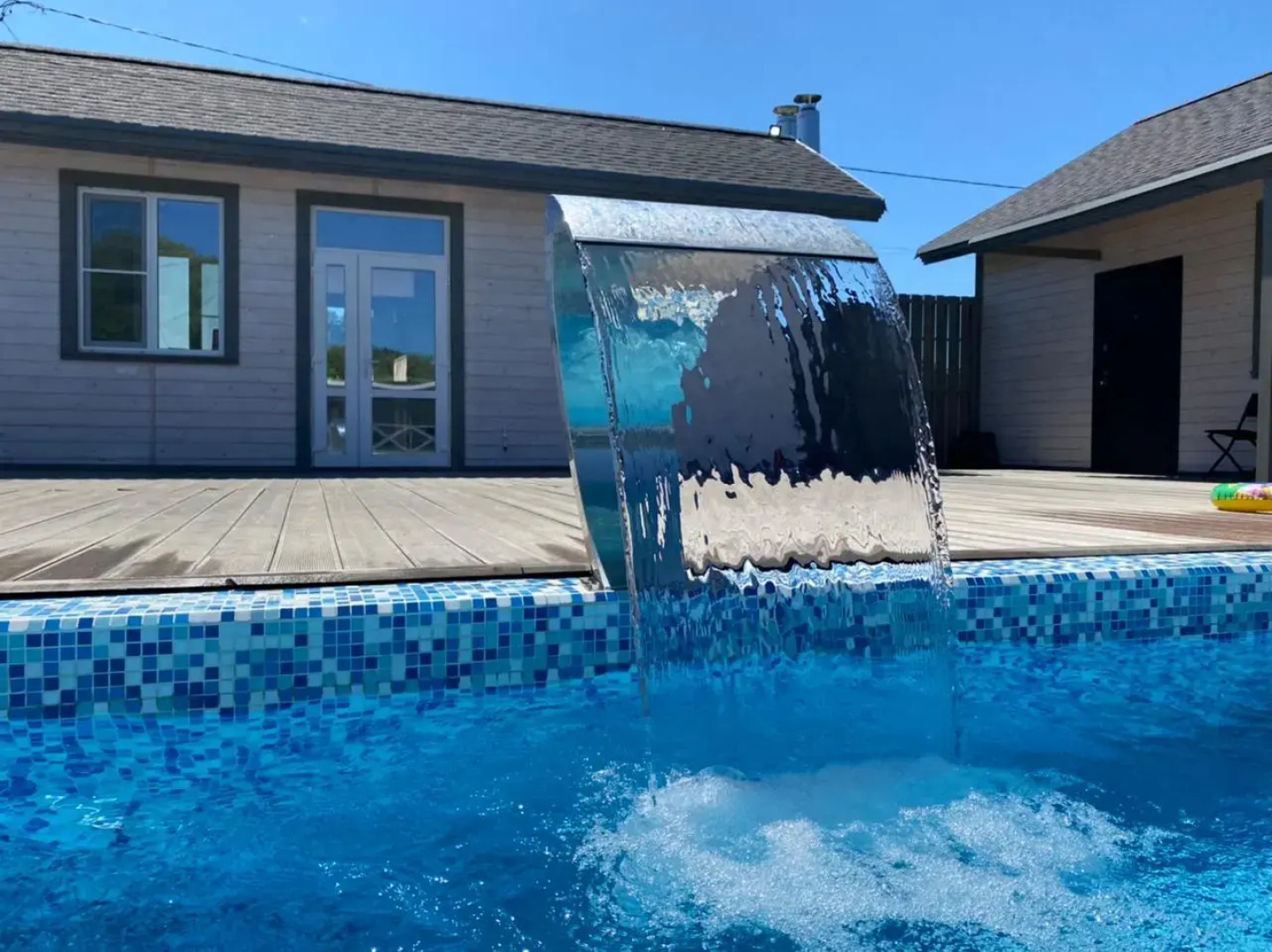 Апартаменты Белая ворона