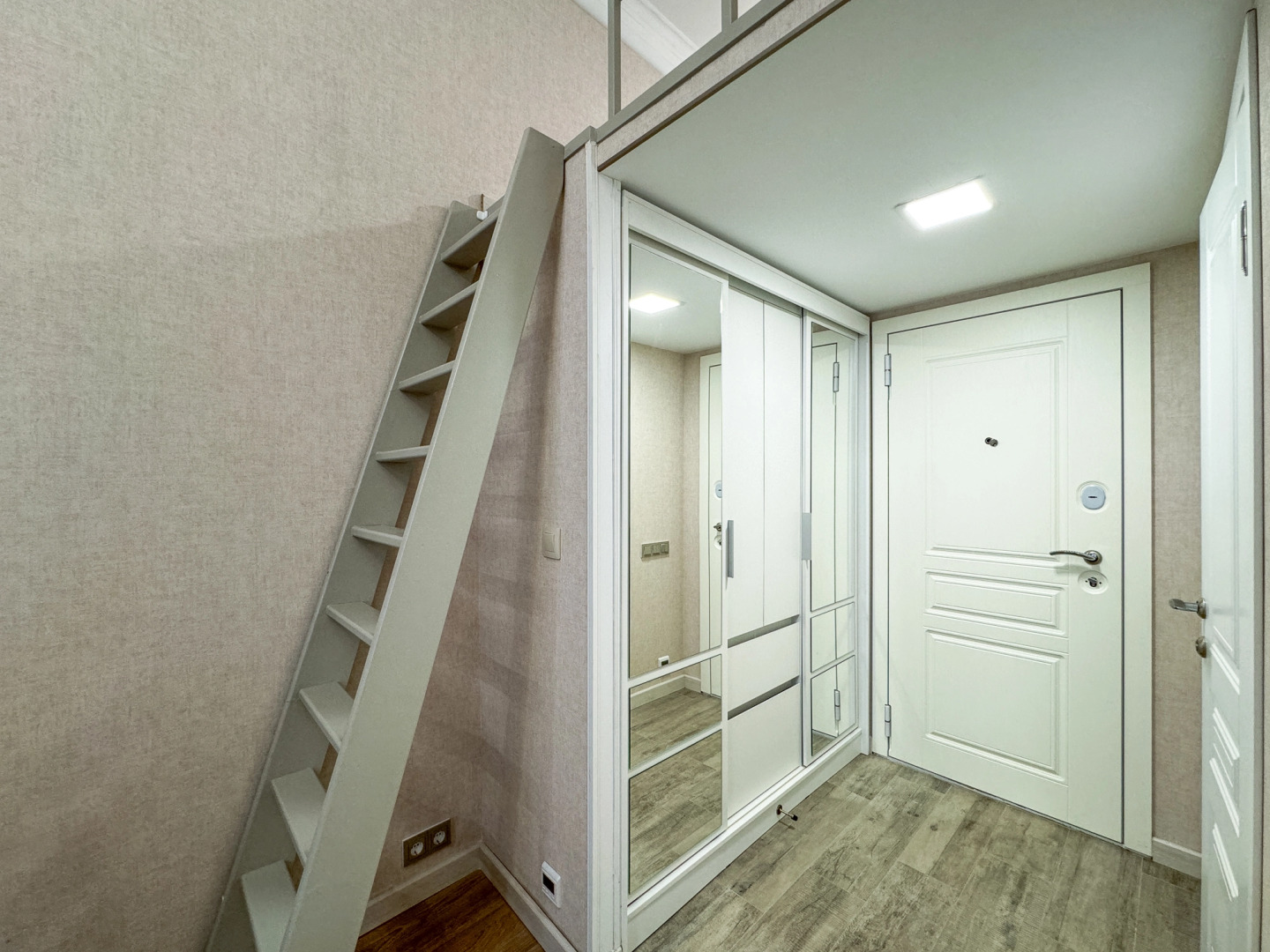 Квартира Студия на Некрасова 20квм