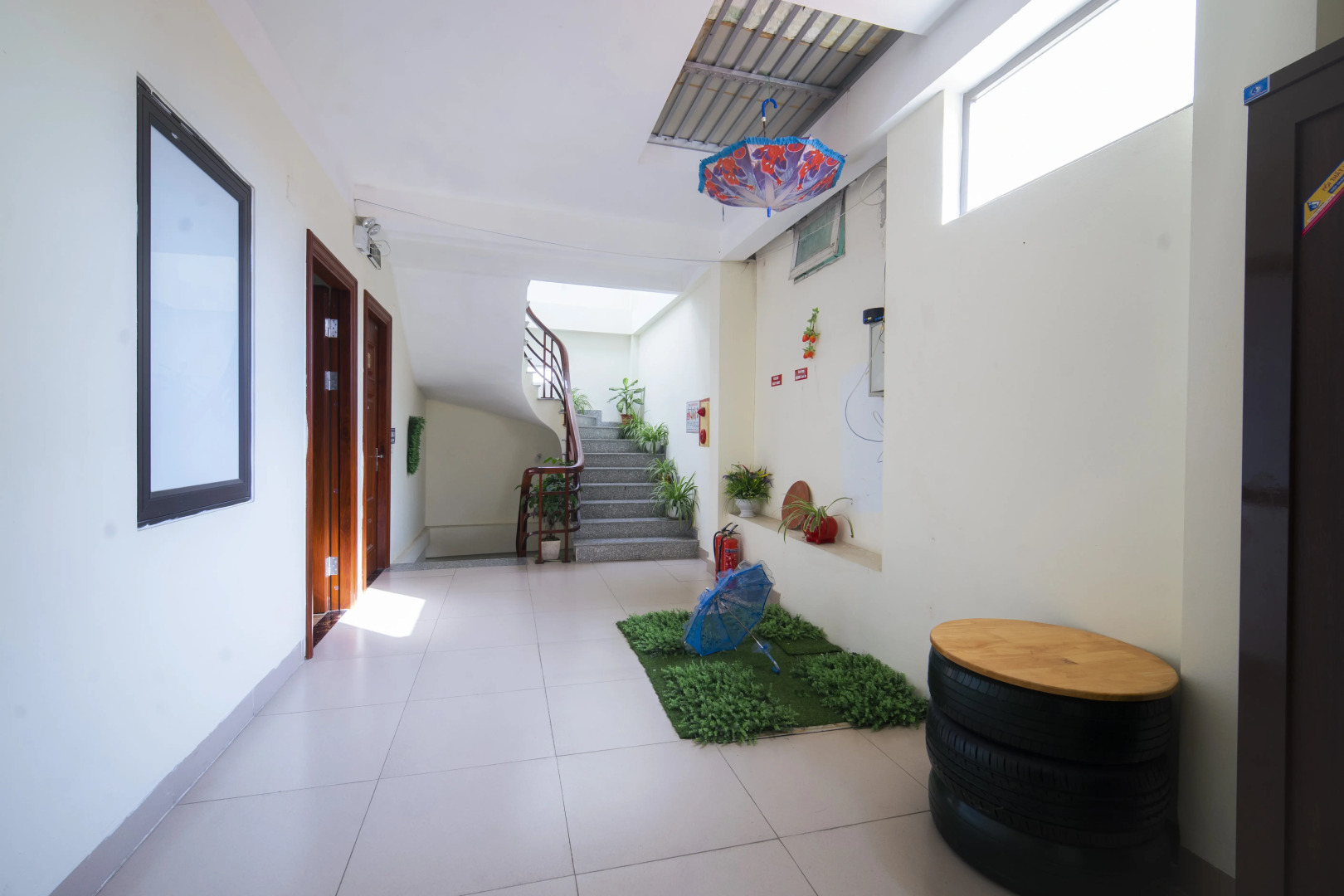 Отель Family Transit 2