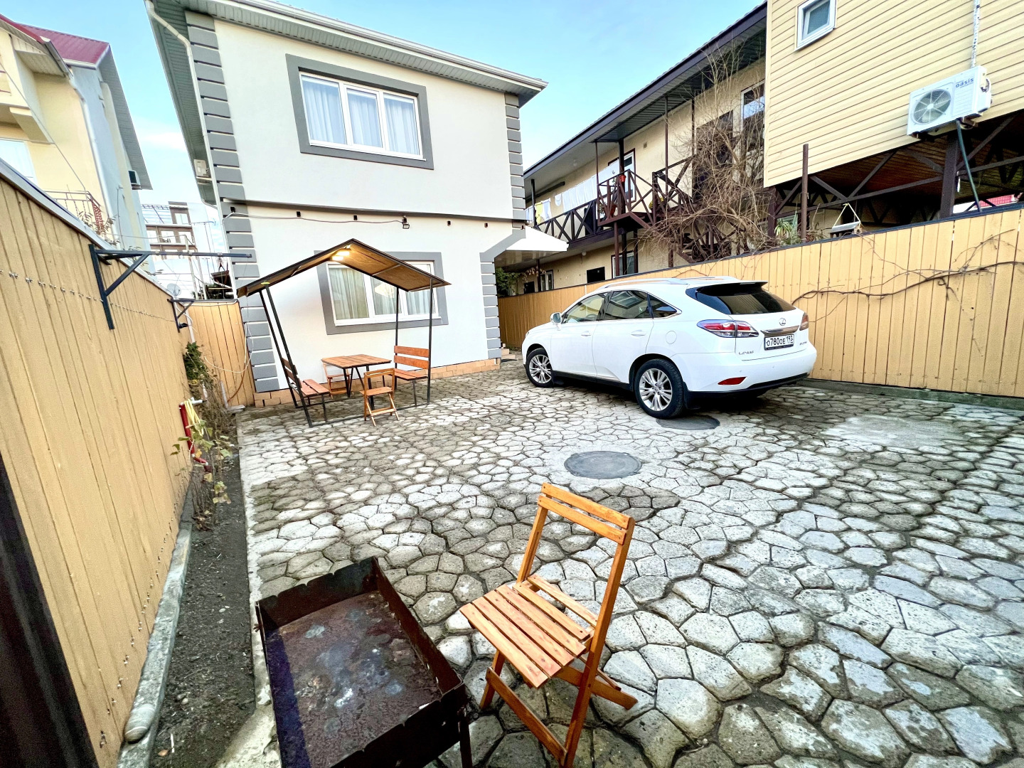 Коттедж в Сириусе у Моря на 11 Человек