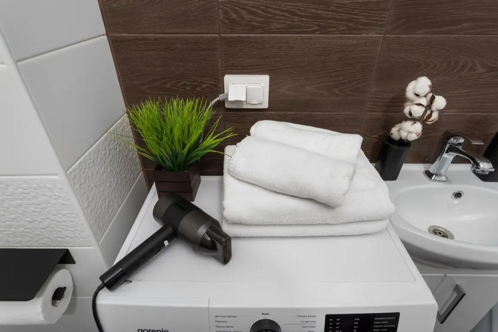 Квартира Комфорт с Балконом и Видом на Город Moderna Flat Status