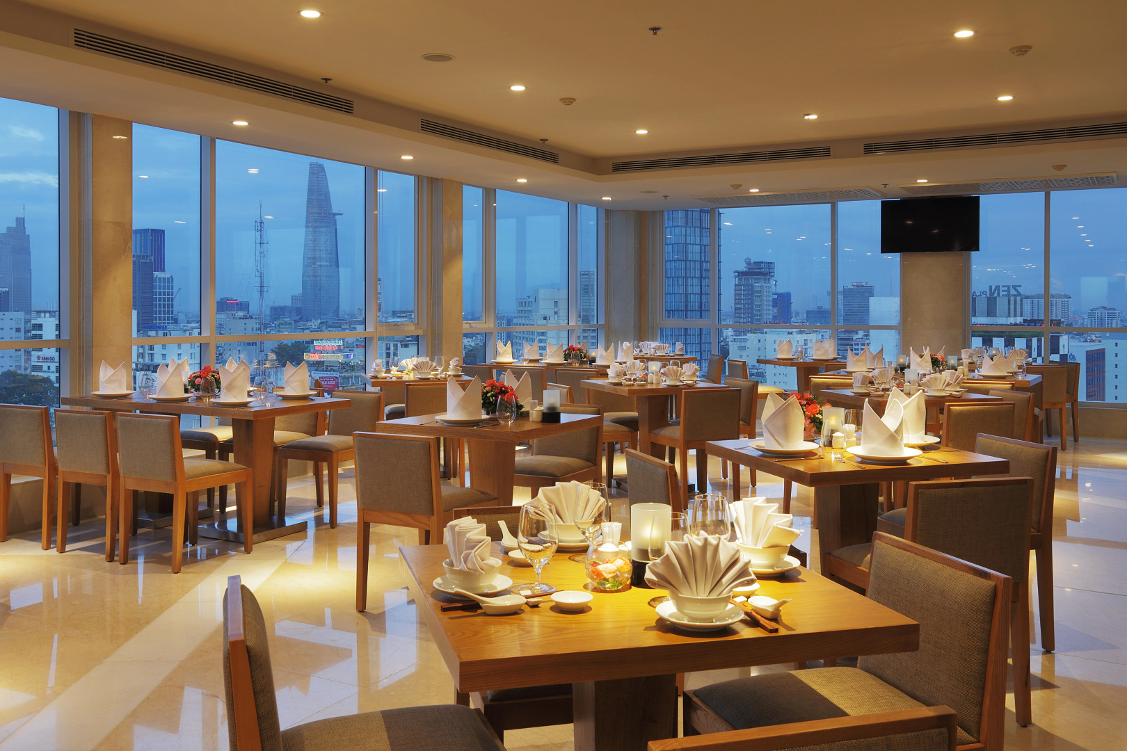 Отель Harmony Saigon Hotel & Spa