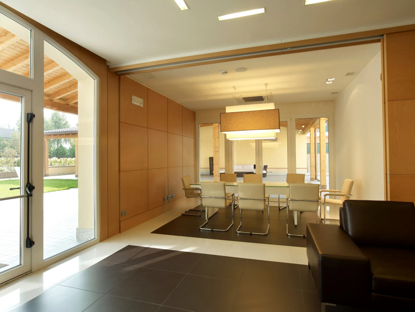 Отель VIRGINIA PALACE