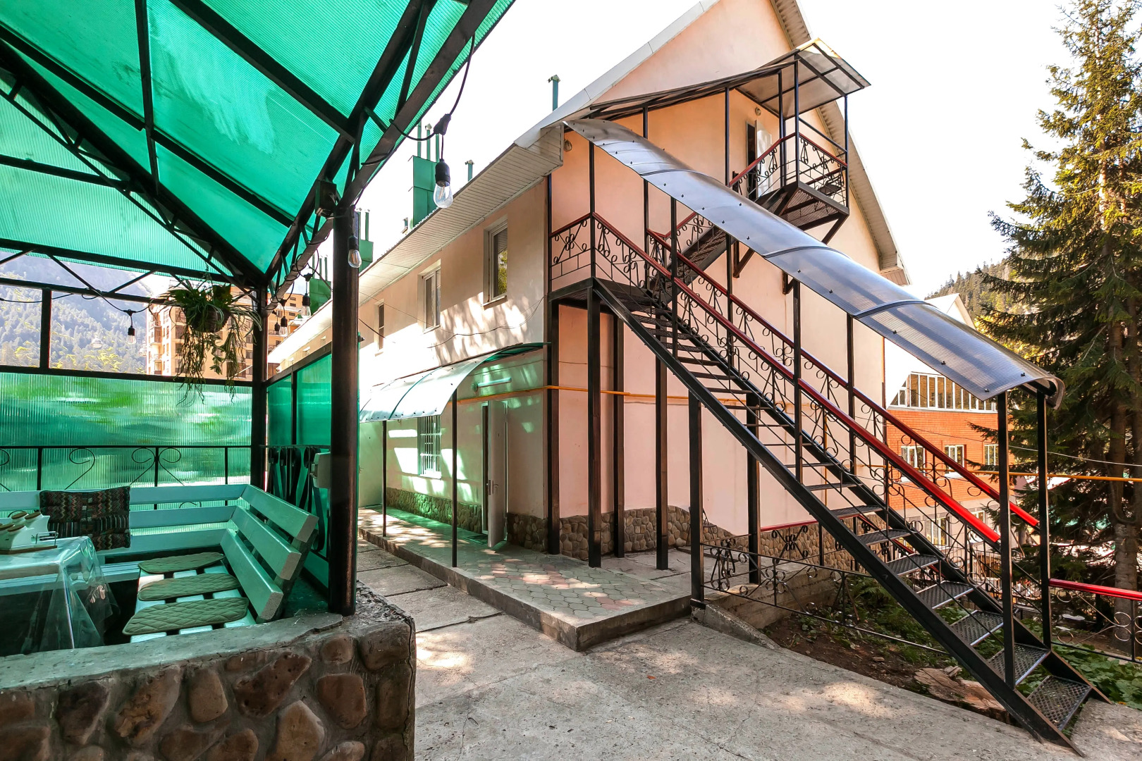 Апартаменты в Гостевом Доме "Атлантида"