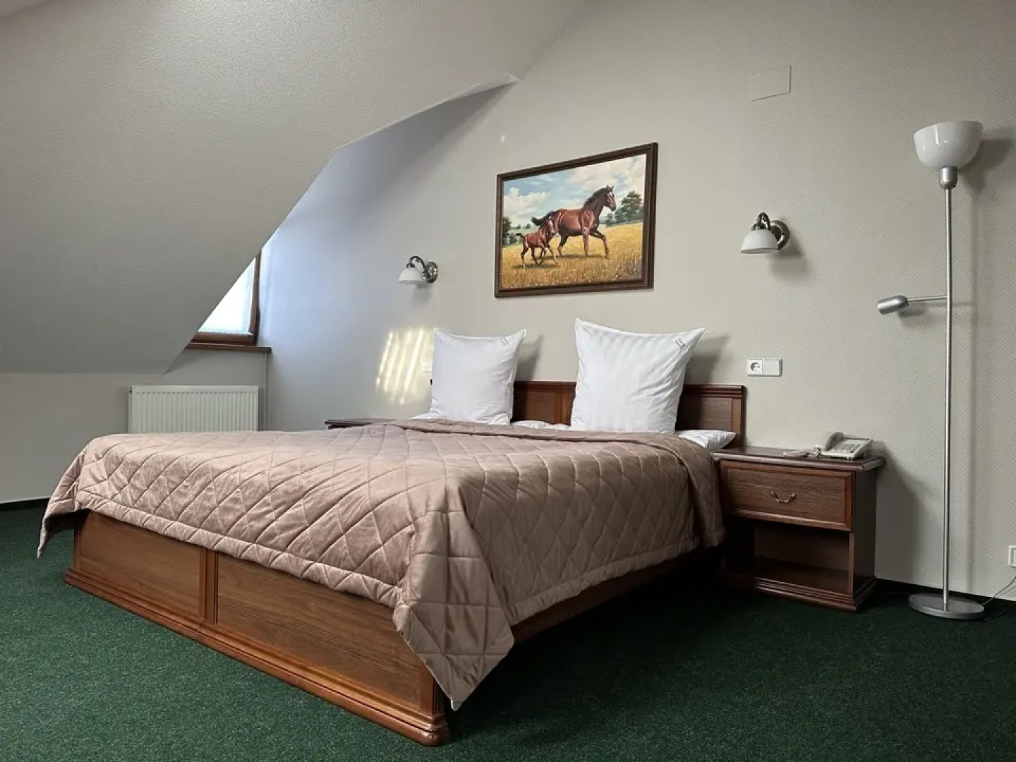 Отель Мономах