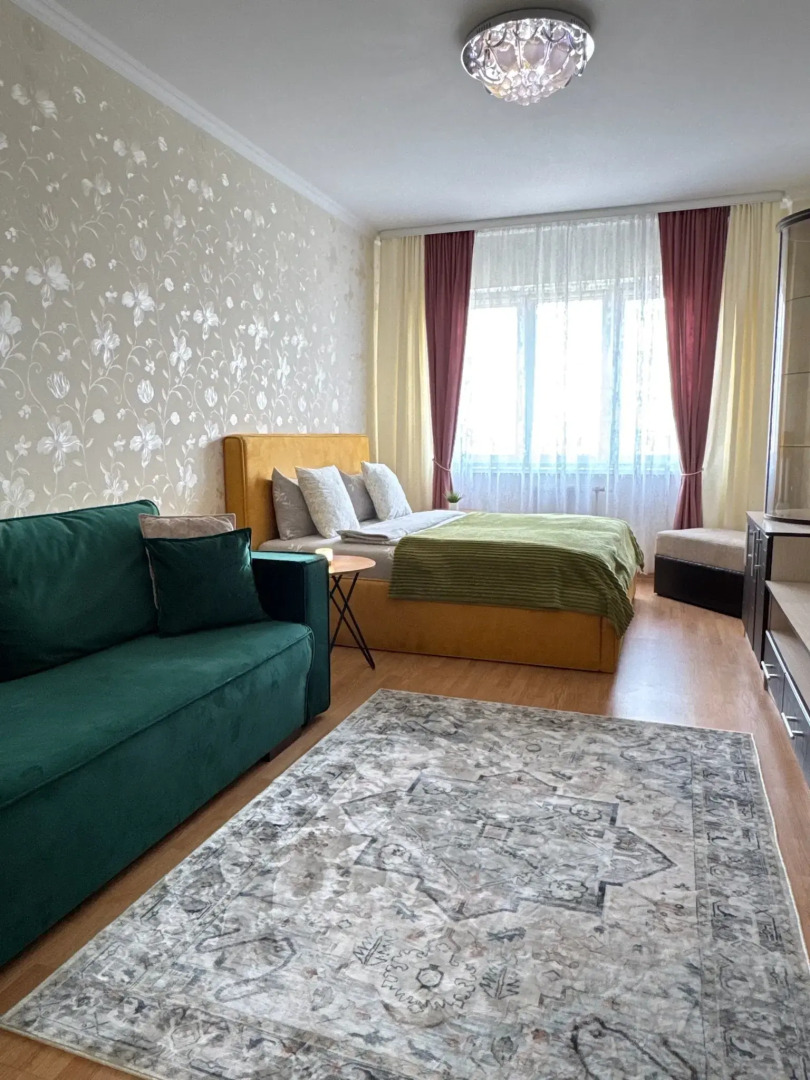 Апартаменты Дзержинского 133а