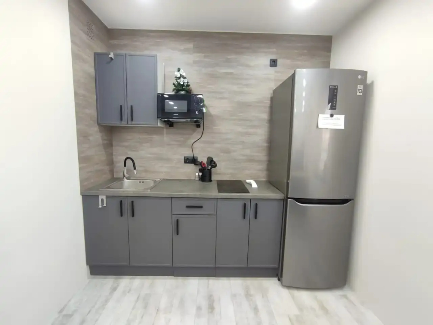 Квартира Апартаменты ЖК Кленовый на Сельской 11