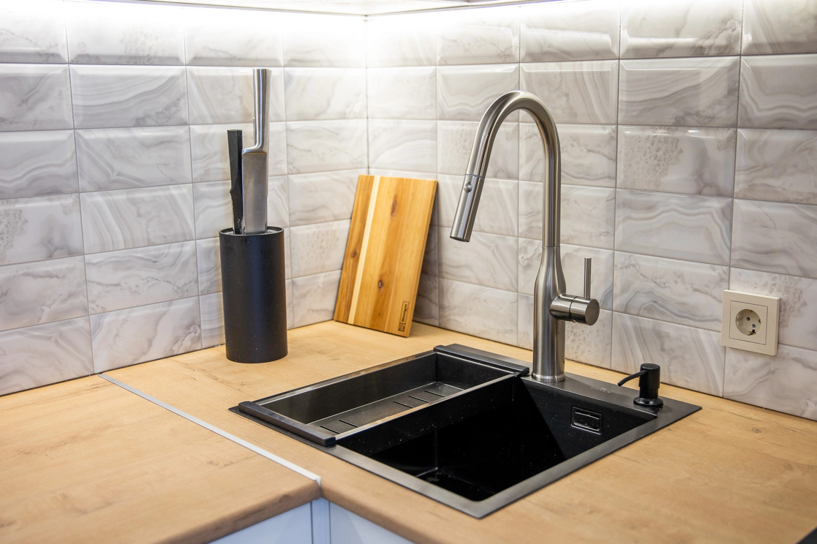 Апартаменты CozyApartments "Minsk World"