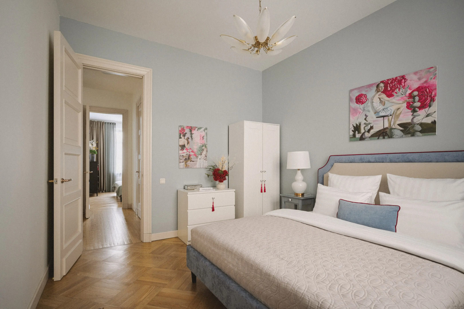 Апартаменты Minin Apartments у Эрмитажа 130 кв.м.