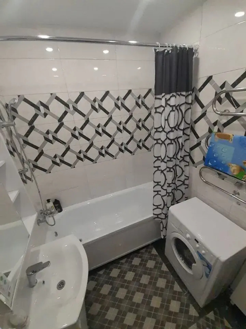 Квартира Комфортабельная на 50-летия Победы 10