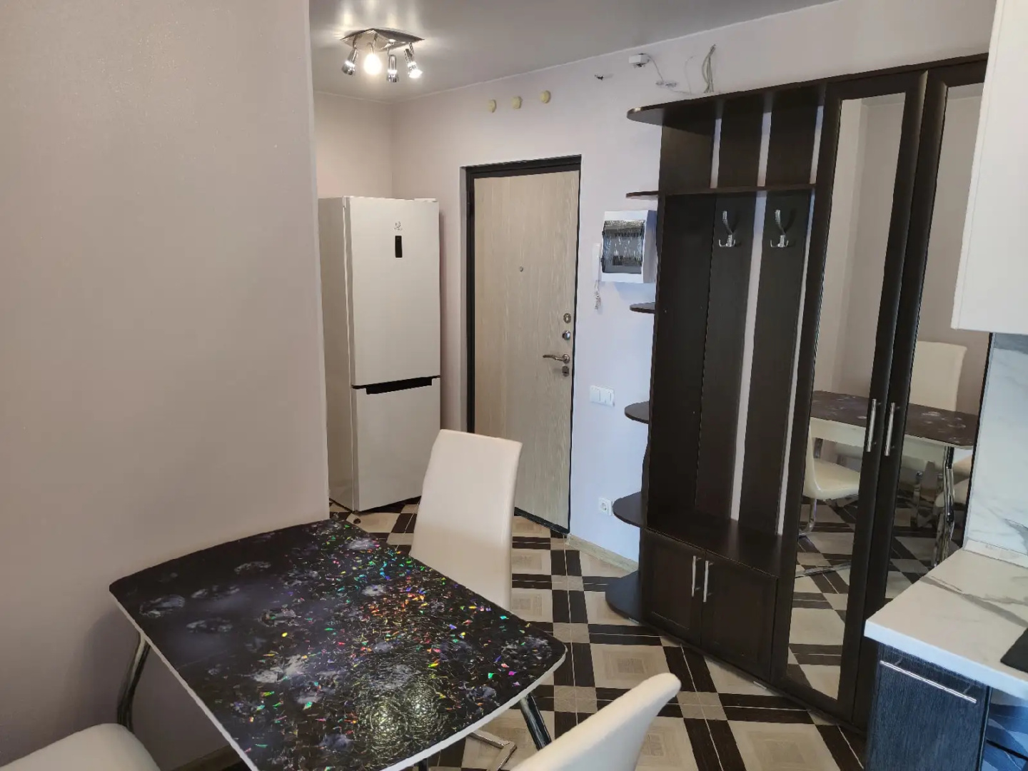 Апартаменты Sea View Светлый Мир