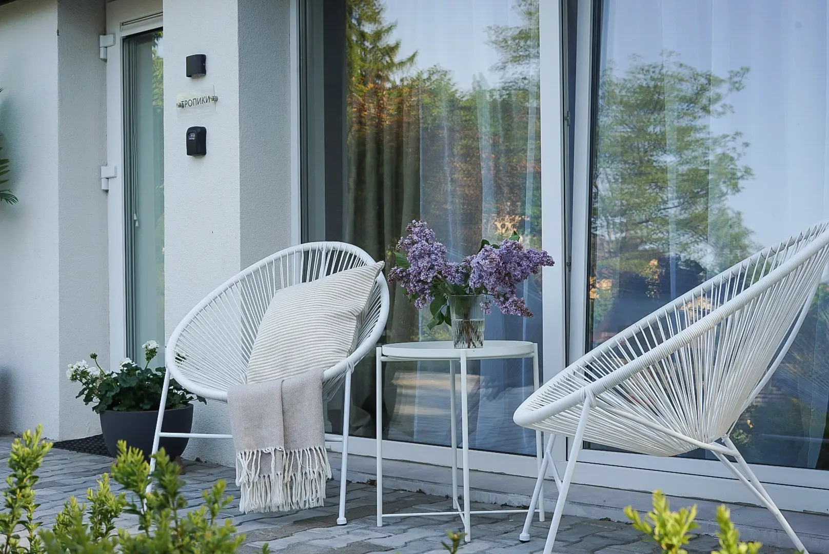 Апартаменты Tropics by Pavlov