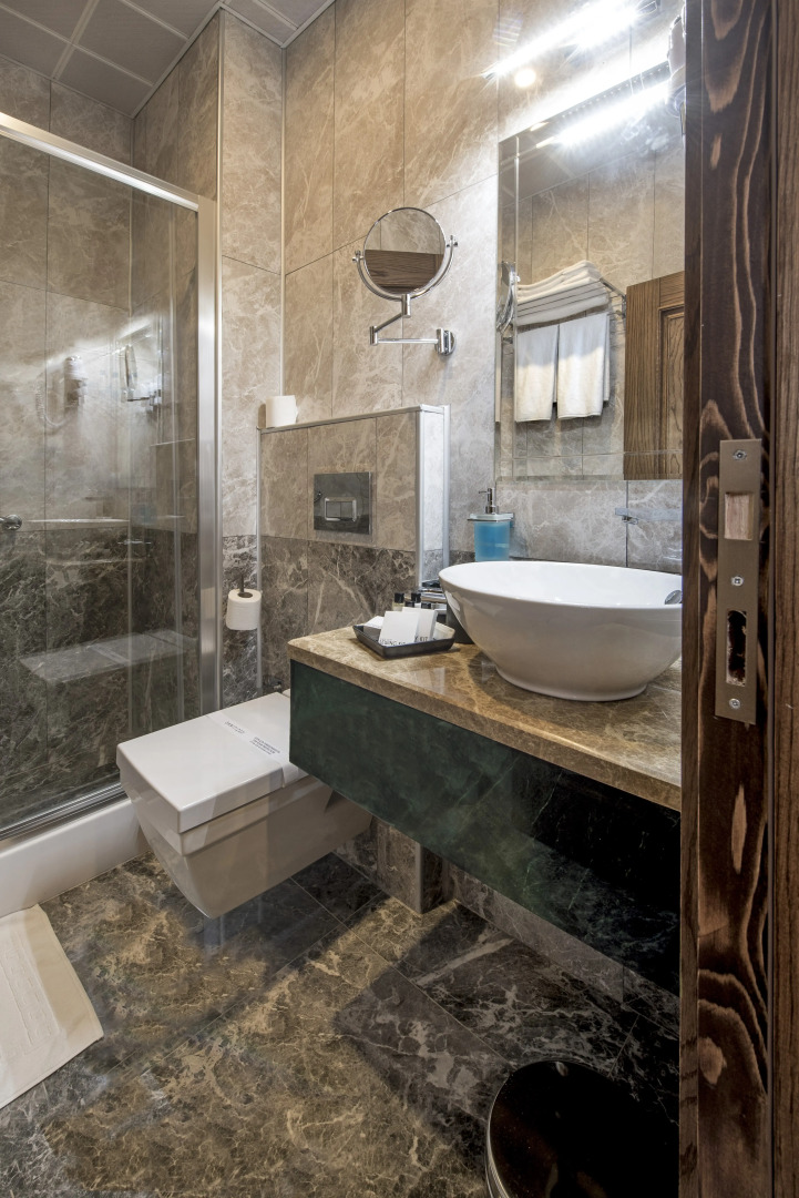 Отель Perapolis