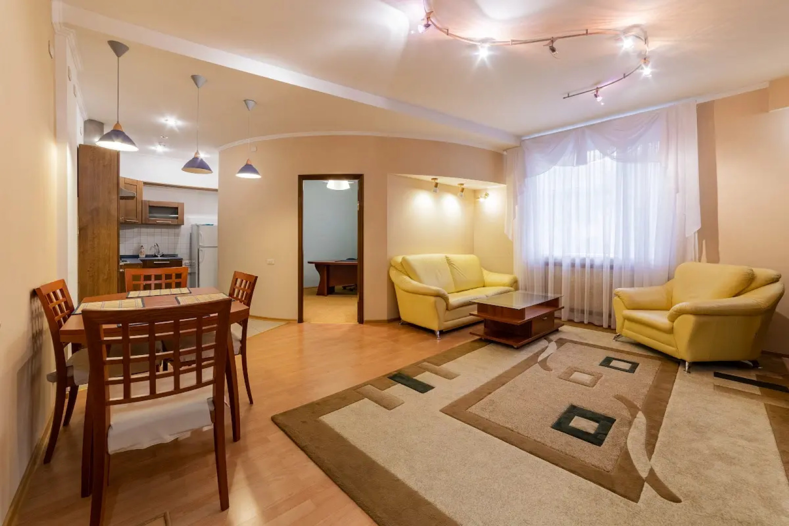 Отель Яротель Центр