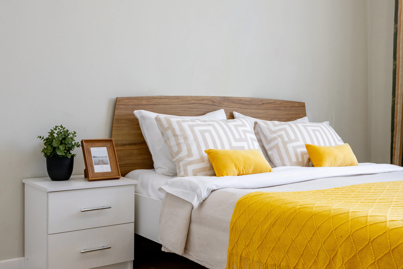 Квартира Возле Expo, есть все настольные игры