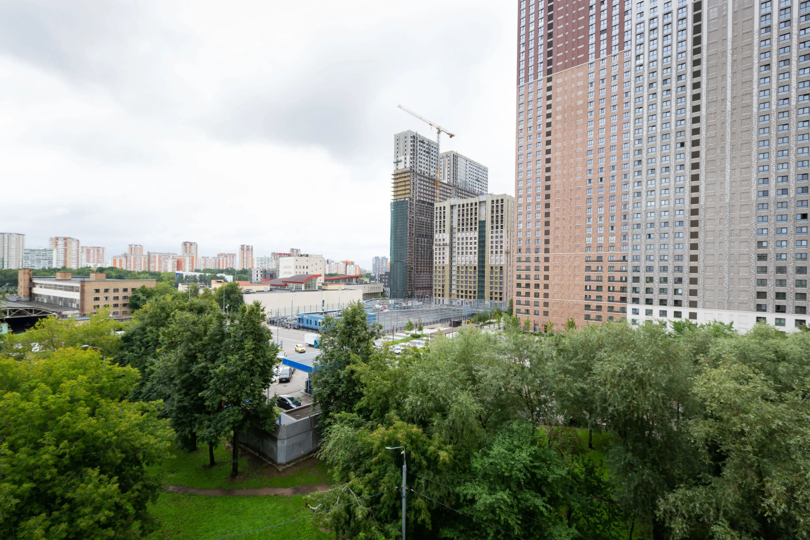 Апартаменты GOSTIO студия у метро Селигерская