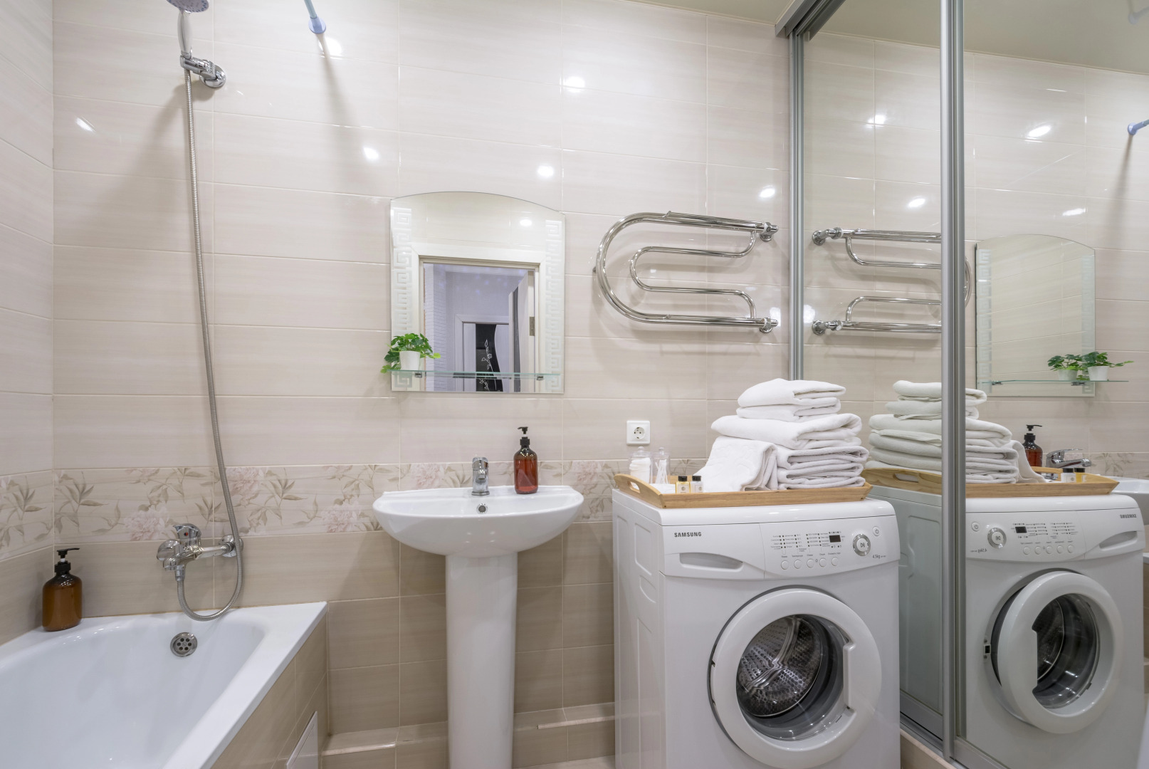 Апартаменты Bolshoi by Roomers 1409