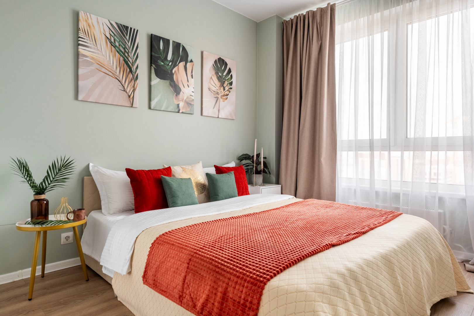 Квартира Видовая дизайнерская евродвушка у метро Озерная высокий этаж