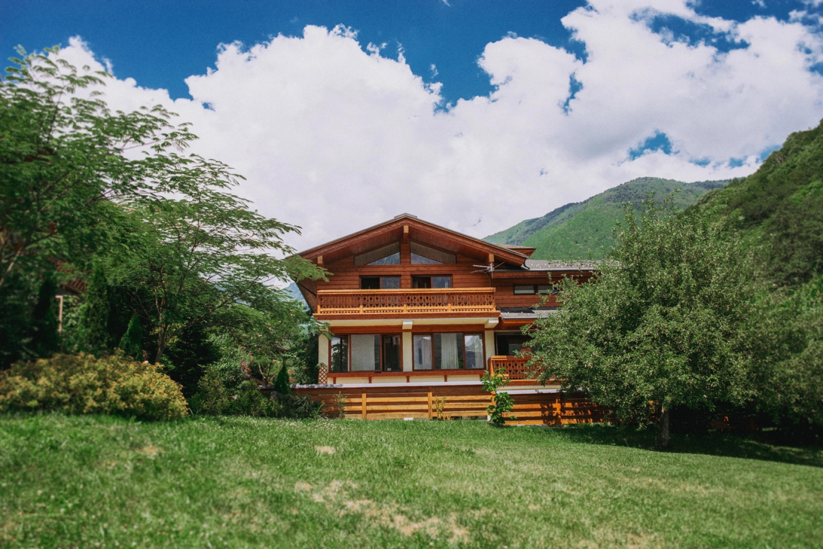 Гостевой дом Резиденция Парк Шале