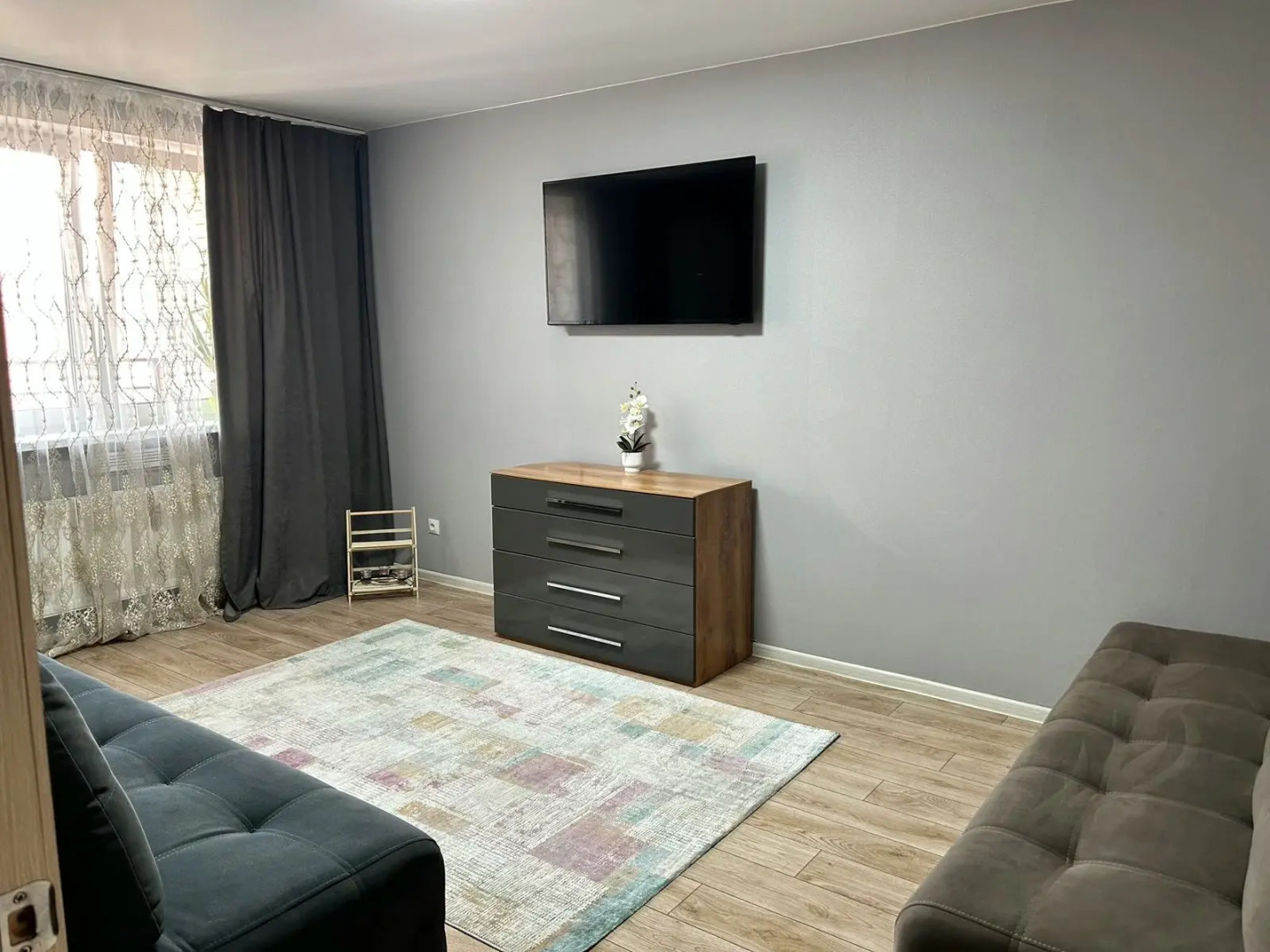 Квартира Угольщиков 60