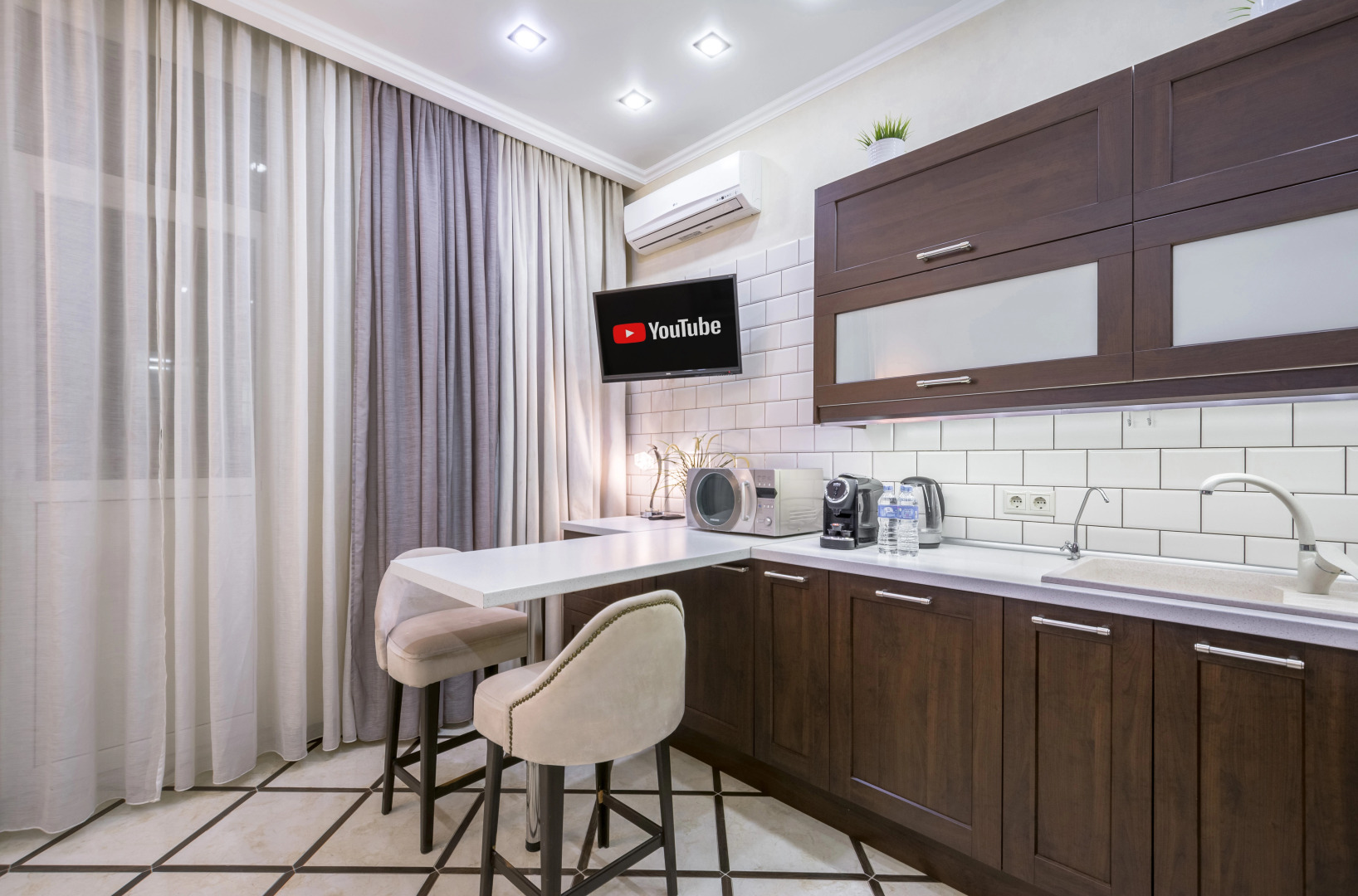 Апартаменты Admiral nearby Hilton 6