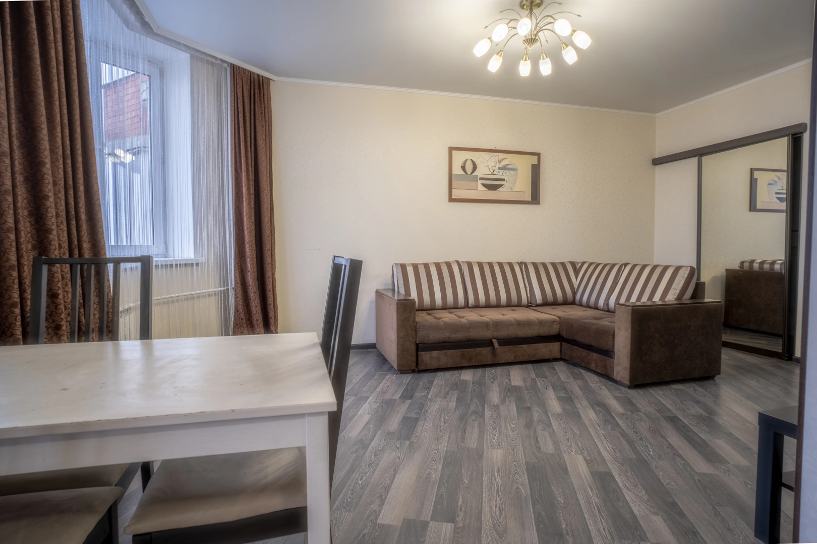 Апартаменты студия на главном проспекте Тулы