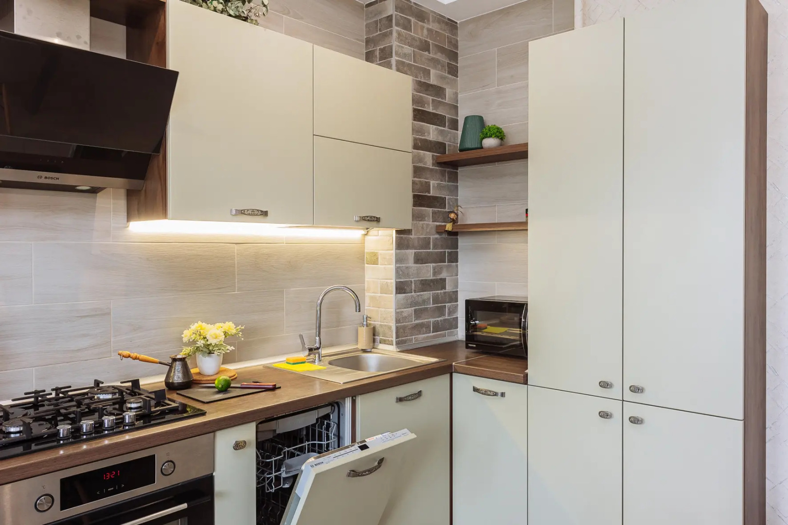 Квартира Шикарная двухкомнатная