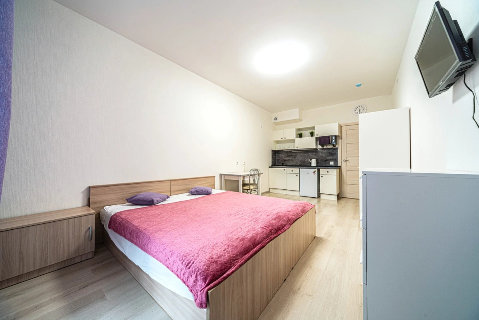 Апартаменты GoodApart near Park Pobedy 2