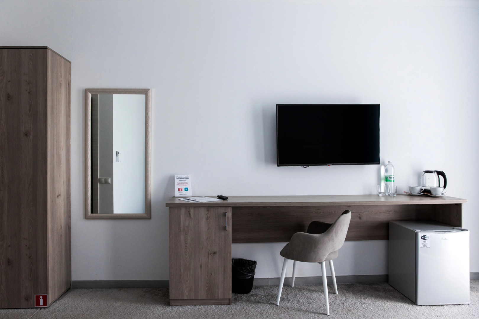 Отель Элеон