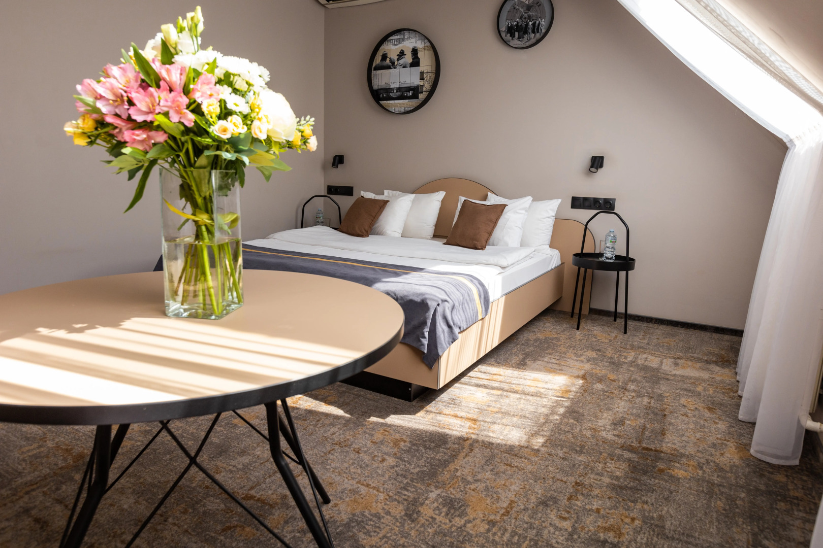 Отель Тесла