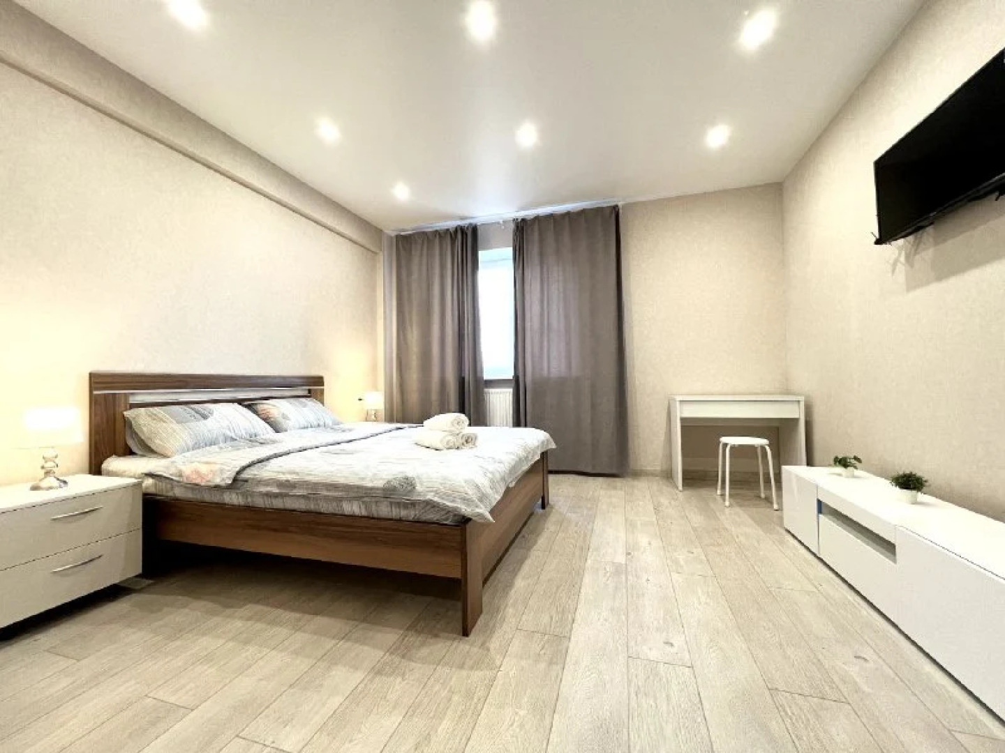 Апартаменты на Пухова 56