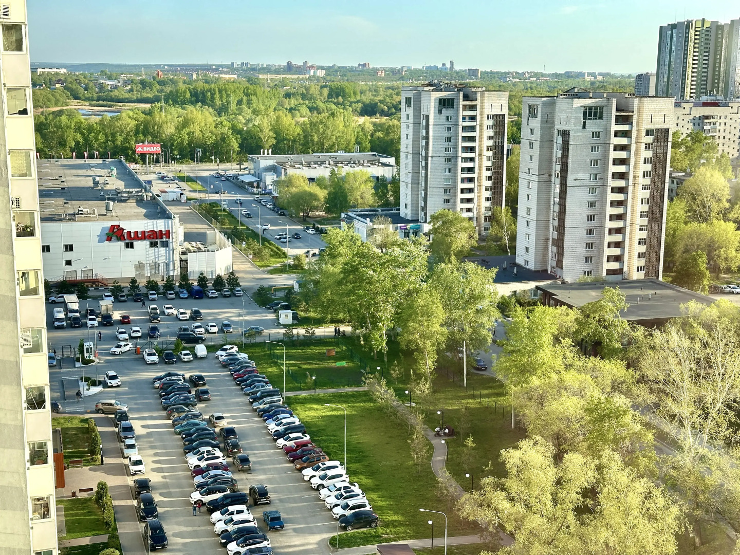 Квартира Enigma Apartments в ЖК Аквамарин рядом с набережной и ТРЦ Аквамолл