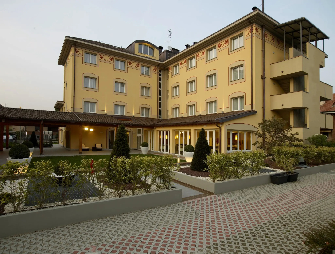 Отель VIRGINIA PALACE